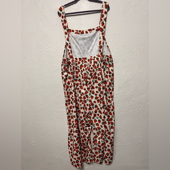Cider Curve Strawberry Print Wide Leg Jumpsuit BNWT Size 4x - Picture 5 of 16